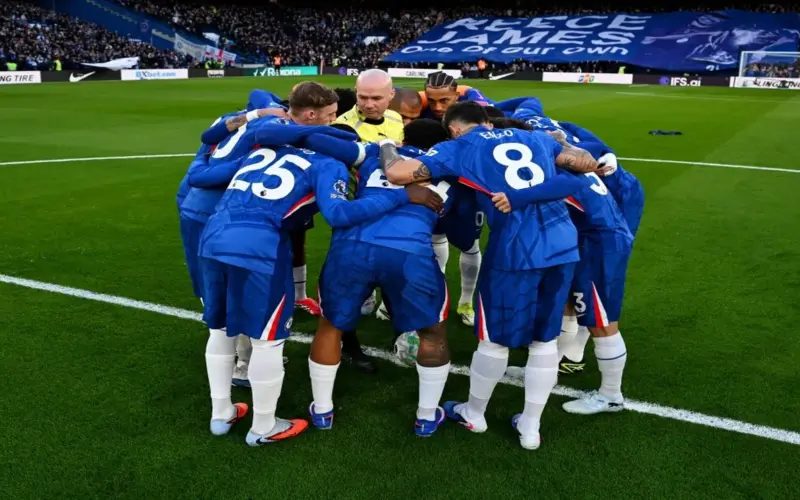 متى توقيت مباراة تشيلسي وبورت فيل في ربع نهائي كأس إنجلترا 2025-26؟